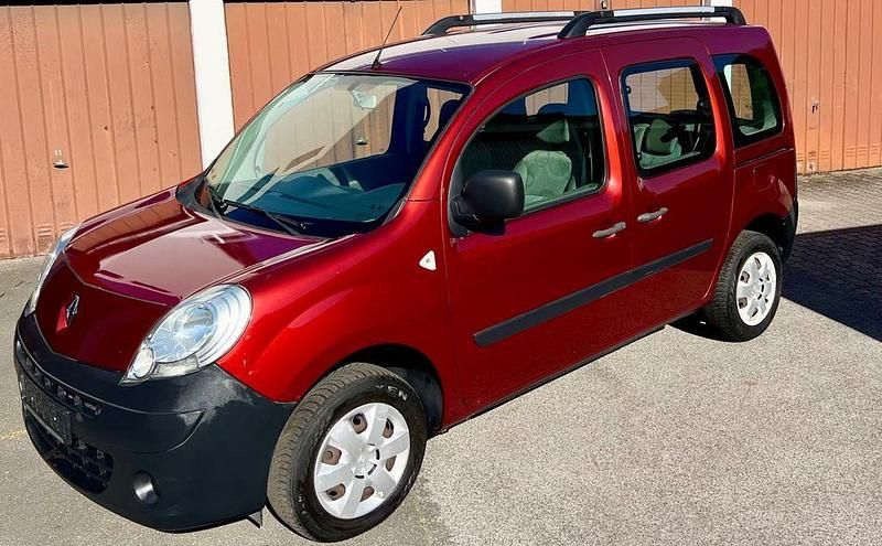 Braun Gebraucht 2009 Renault Kangoo Privilege Van / Kleinbus | 5.500 € (Fairer Preis) - Bild 1/4