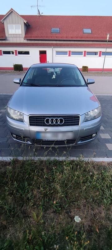 Silber Gebraucht 2003 Audi A3 Kleinwagen | 1.750 € (Teuer) - Bild 1/4
