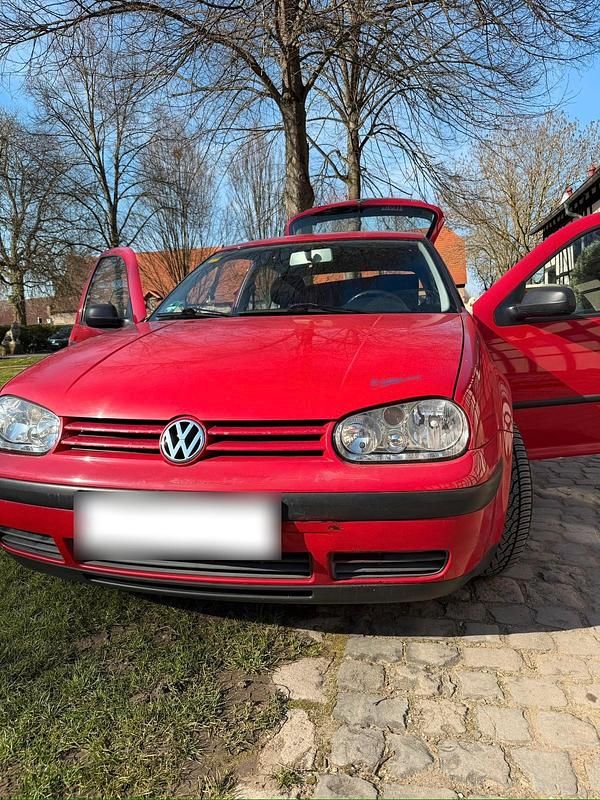Gebraucht VW Golf IV 75 PS (55 kW) 2001 Rot Kleinwagen