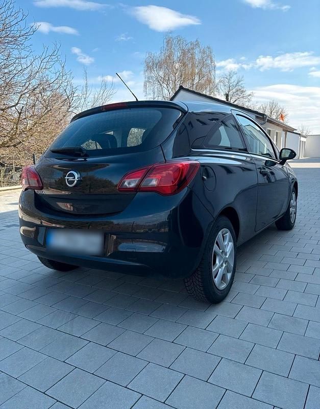 Gebraucht Opel Corsa 80 PS (58 kW) 2016 Schwarz Kleinwagen