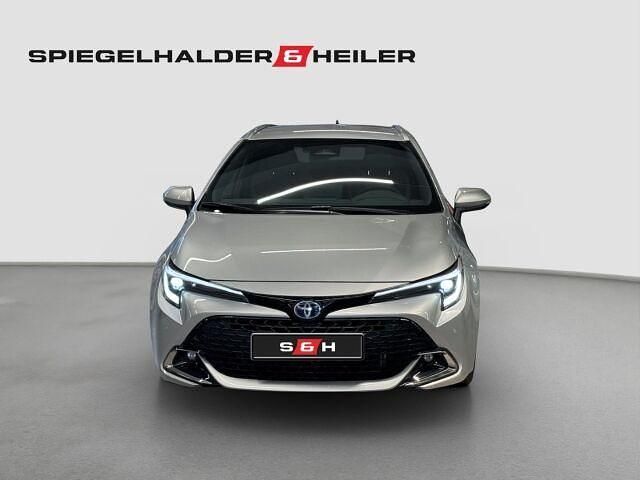 Gebraucht Toyota Corolla Team 98 PS (72 kW) 2024 Silber Kombi