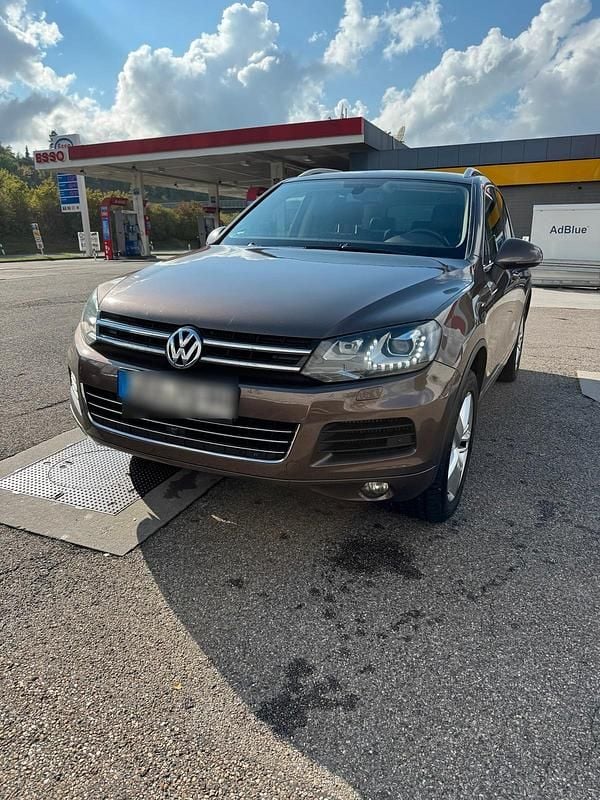 Braun Gebraucht 2011 VW Touareg SUV | 13.200 € (Fairer Preis) - Bild 1/4