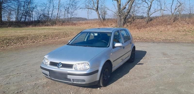 Gebraucht VW Golf IV 110 PS (80 kW) 2003 Silber Kleinwagen