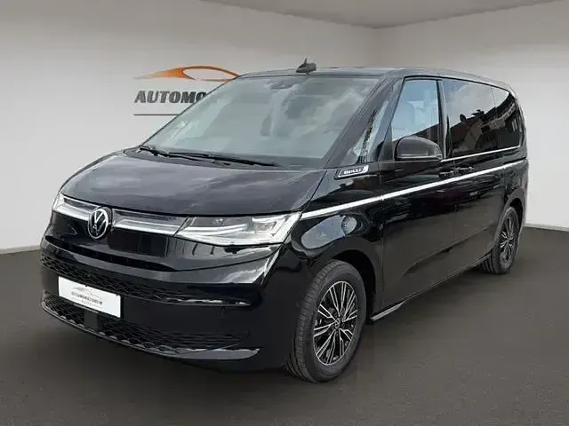 Usata VW Multivan Style 150 CV (110 kW) 2025 Andere Monovolume