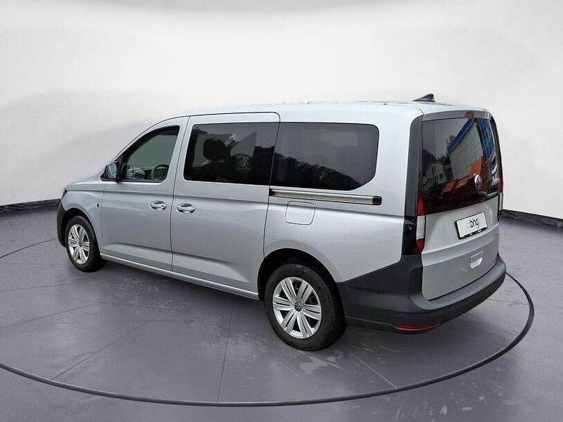 Gebraucht VW Caddy Maxi 102 PS (75 kW) 2022 Silber Van / Kleinbus