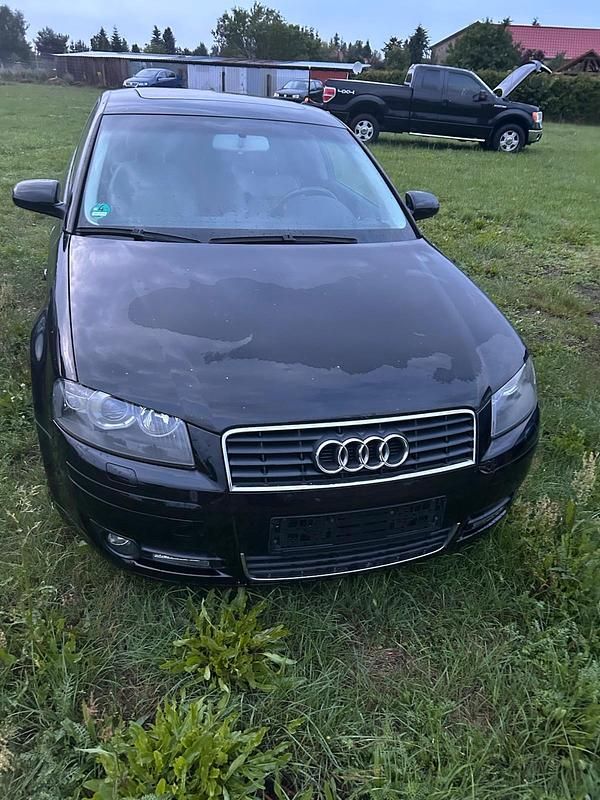 Schwarz Gebraucht 2005 Audi A3 Kleinwagen | 2.750 € (Guter Preis) - Bild 1/4