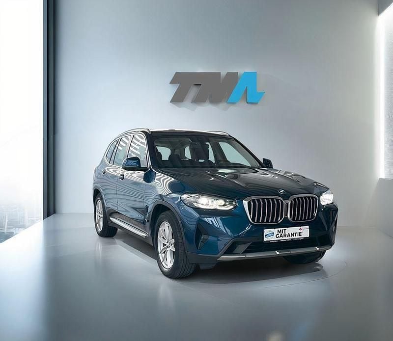 Phytonicblau Gebraucht 2022 BMW X3 Sport Line SUV | 35.199 € (Superpreis) - Bild 1/4
