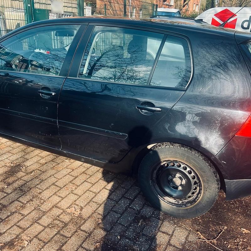 Gebraucht VW Golf IV 75 PS (55 kW) 2005 Schwarz Limousine