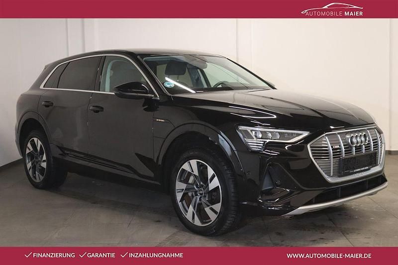 Gebraucht Audi e-tron S-Line 300 kW (408 PS) 2023 Brillantschwarz SUV