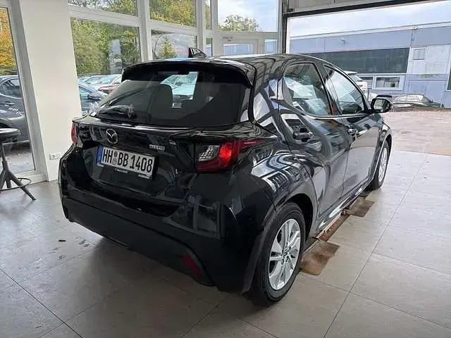 Gebraucht Mazda 2 Center-Line 116 PS (85 kW) 2025 Opera black (metallic) Kleinwagen
