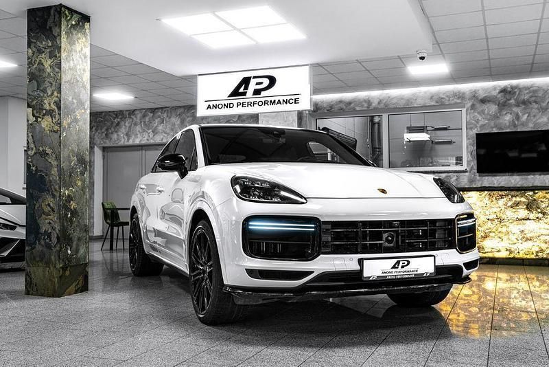 Weiß Gebraucht 2019 Porsche Cayenne Turbo SUV | 69.900 € (Guter Preis) - Bild 1/4