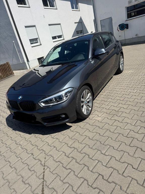 Gebraucht BMW 118 136 PS (100 kW) 2018 Grau Kleinwagen