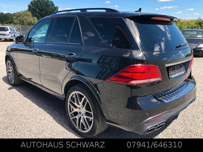 Gebraucht Mercedes GLE63 AMG AMG 585 PS (430 kW) 2016 Obsidianschwarz  metalliclack SUV