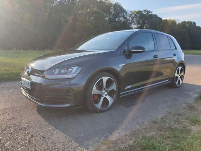Grau Gebraucht 2014 VW Golf VII GTI Limousine | 14.700 € (Fairer Preis) - Bild 1/4