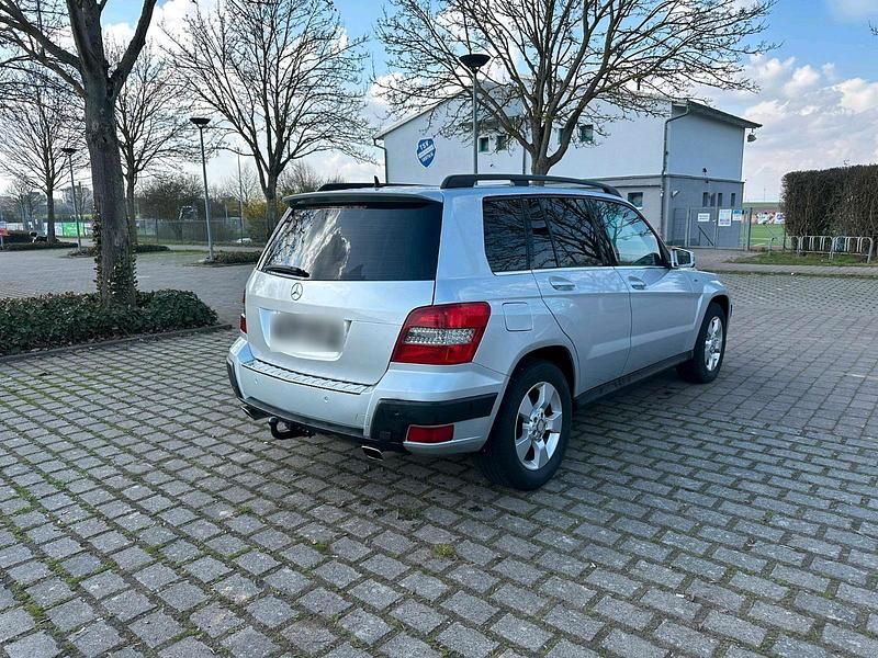 Gebraucht Mercedes GLK220 170 PS (125 kW) 2011 Silber SUV