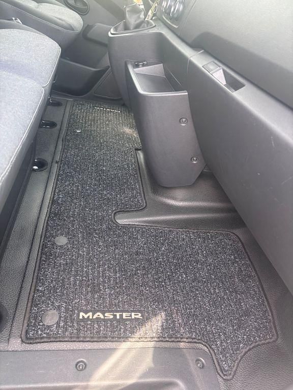 Weiß Gebraucht 2021 Renault Master Van | 18.000 € (Superpreis) - Bild 1/4