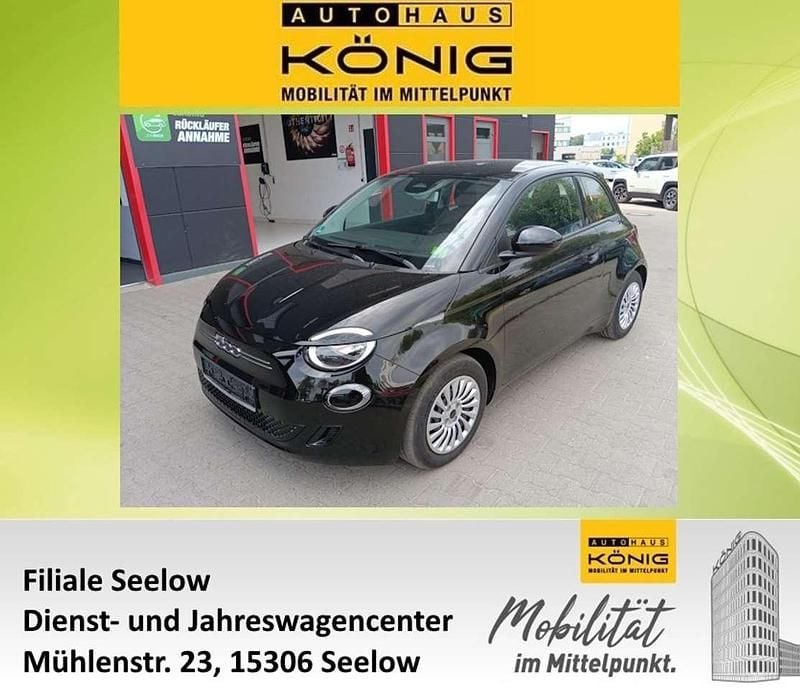 Schwarz Gebraucht 2022 Fiat 500e Action Limousine | 12.990 € (Superpreis) - Bild 1/1