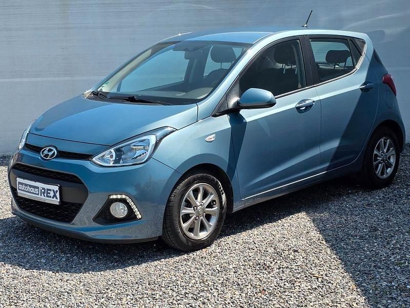 Aqua sparkling / met Gebraucht 2016 Hyundai i10 Kleinwagen | 8.200 € (Fairer Preis) - Bild 1/4