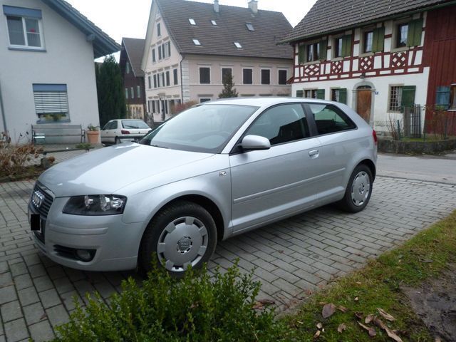 Gebraucht Audi A3 102 PS (75 kW) 2007 Silber metallic Kleinwagen