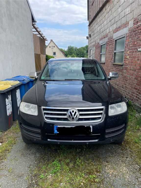 Schwarz Gebraucht 2005 VW Touareg SUV | 4.999 € (Guter Preis) - Bild 1/4