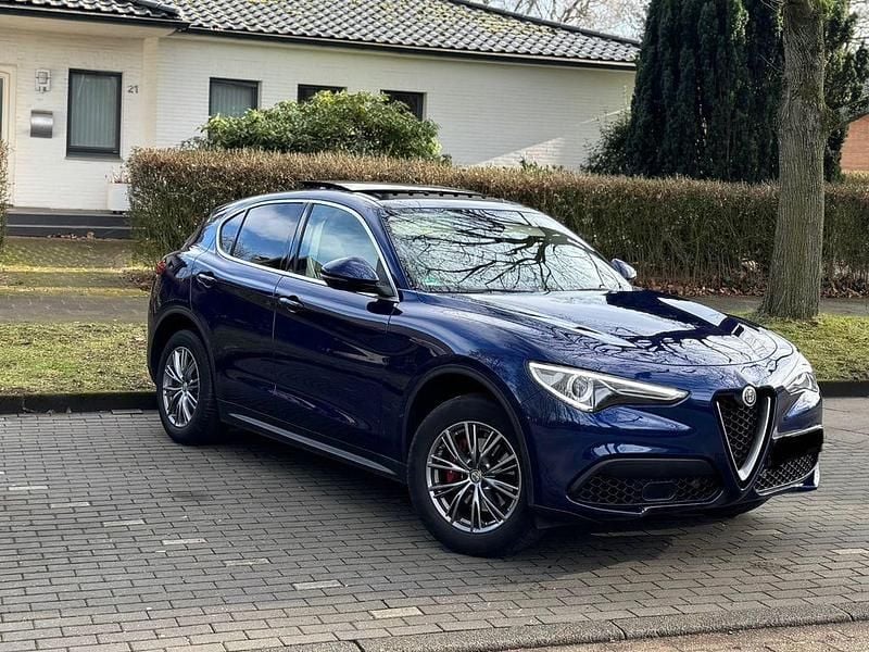 Gebraucht Alfa Romeo Stelvio Veloce 280 PS (205 kW) 2018 Blau SUV