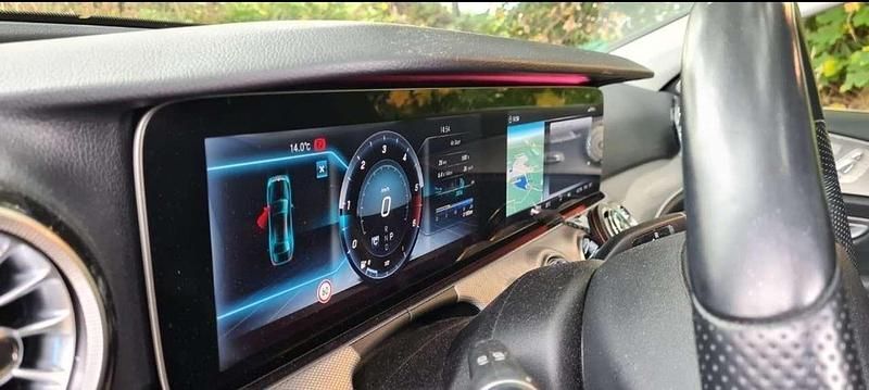 Gebraucht Mercedes E200 Avantgarde 150 PS (110 kW) 2017 Limousine