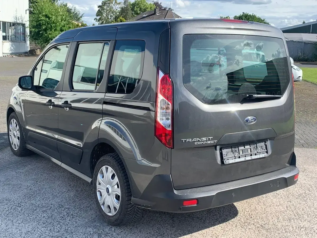 Gebraucht Ford Tourneo Connect 101 PS (74 kW) 2019 Grau Van / Kleinbus