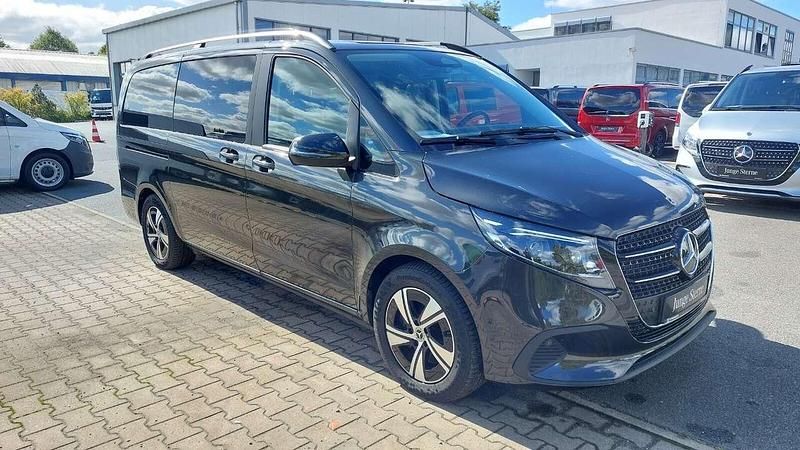 Gebraucht Mercedes V300 Style 237 PS (174 kW) 2025 Graphitgrau metallic Van / Kleinbus