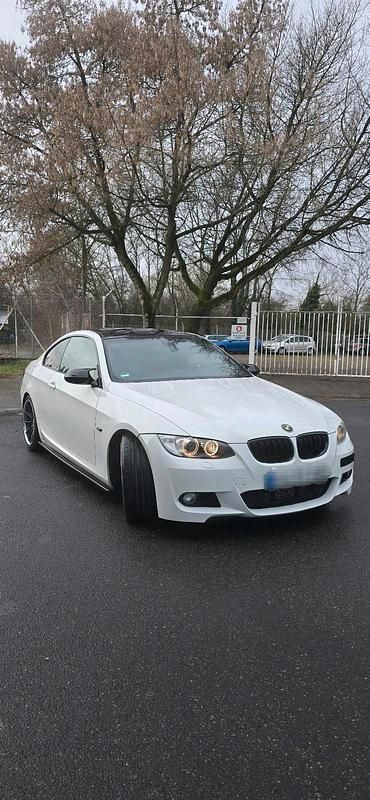 Gebraucht BMW 335 M Sport 306 PS (225 kW) 2007 Weiß Coupé