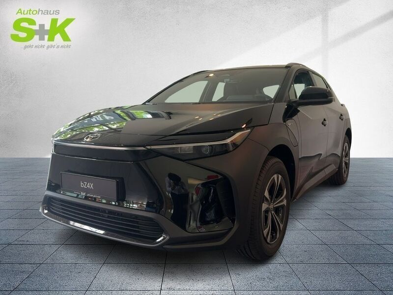Onyxschwarz (schwarz) Neu 2025 Toyota bZ4X Comfort SUV | 42.900 € (Etwas zu teuer) - Bild 1/4