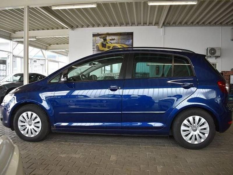 Gebraucht VW Golf VII Match 140 PS (102 kW) 2012 Shadow blue metallic Limousine
