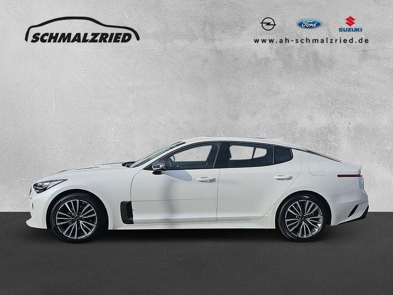 Gebraucht Kia Stinger GT-Line 200 PS (147 kW) 2018 Weiß Kleinwagen