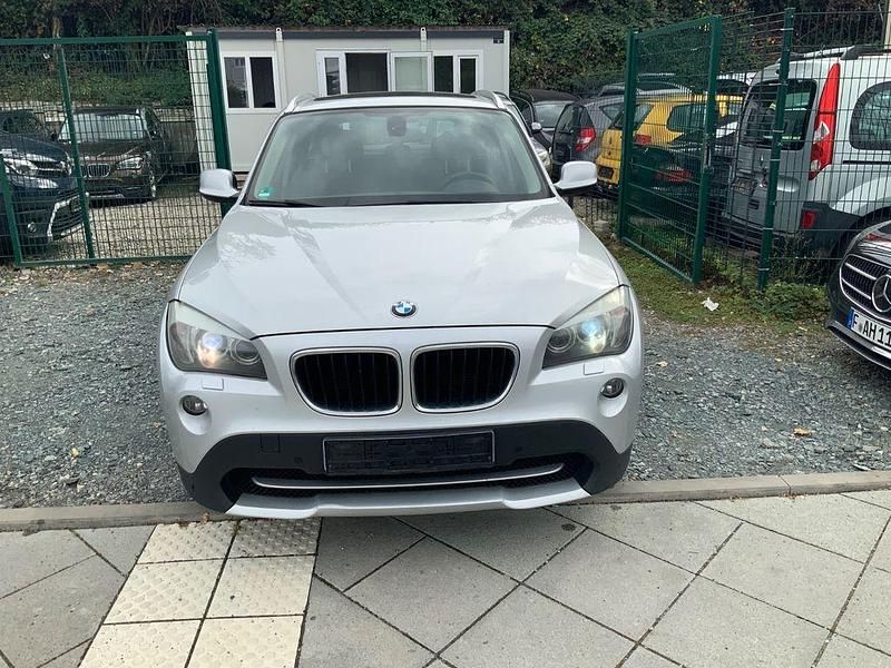 Grau Gebraucht 2012 BMW X1 Sport Line SUV | 5.999 € (Fairer Preis) - Bild 1/4