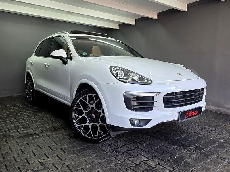 Gebraucht Porsche Cayenne 262 PS (192 kW) 2015 Weiß SUV