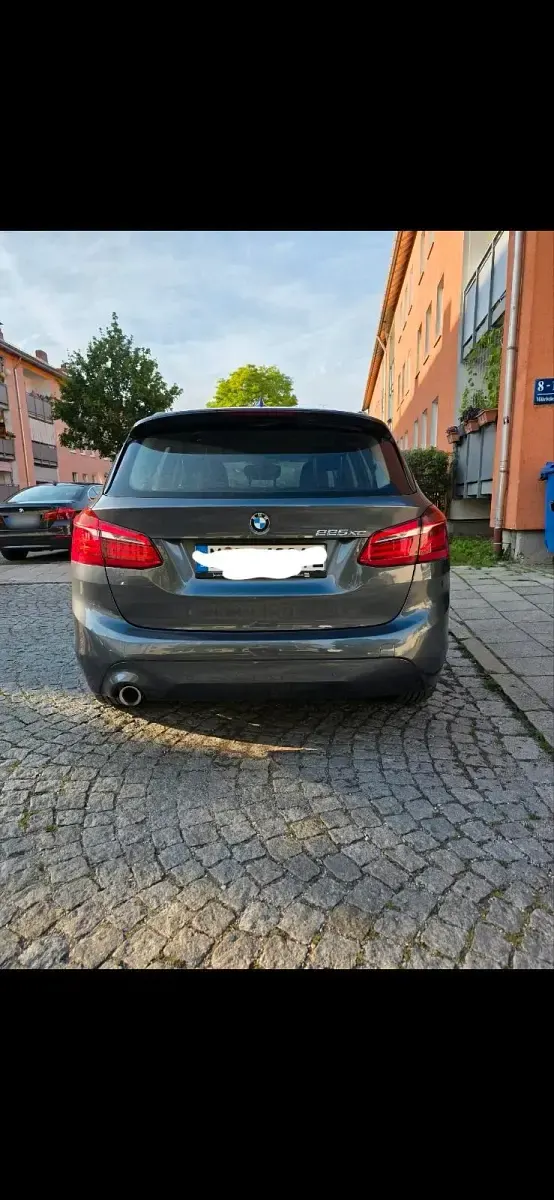 Używany BMW 225 224 KM (164 kW) 2020 Szary Kombi