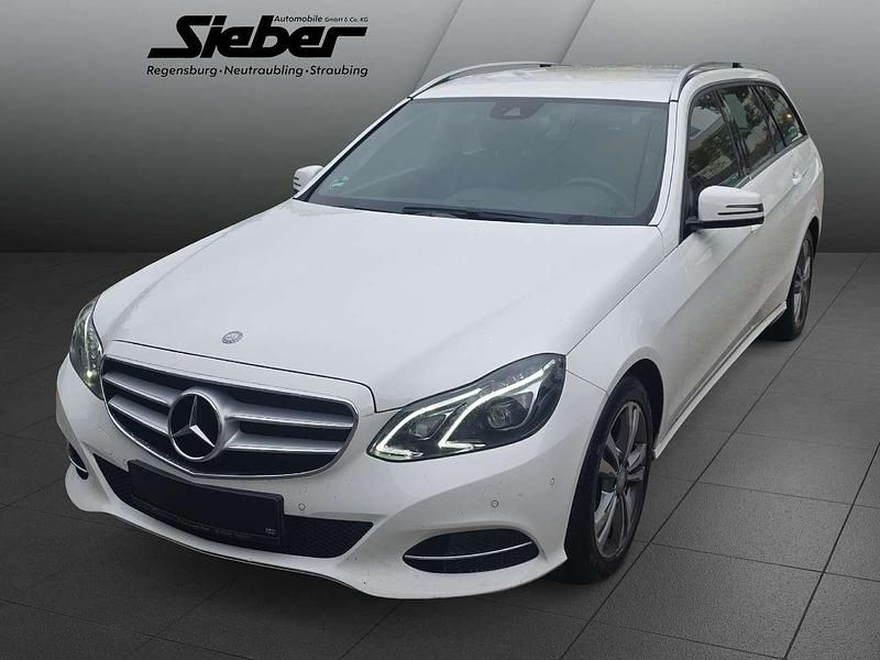 Gebraucht Mercedes E220 170 PS (125 kW) 2016 Weiss Kombi