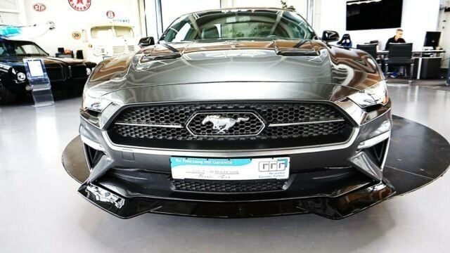 Gebraucht Ford Mustang 317 PS (233 kW) 2020 Grau metallic Coupé