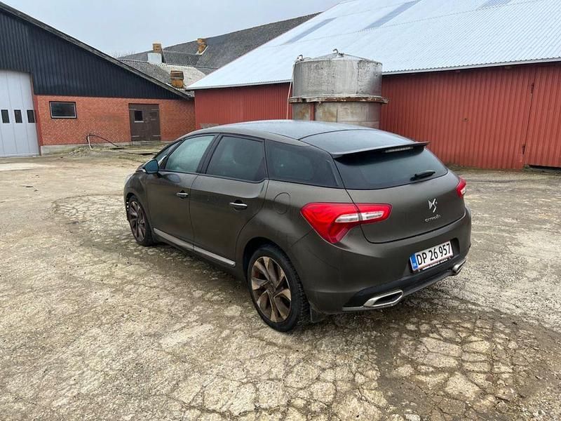 Gebraucht Citroën DS5 So Chic 163 PS (119 kW) 2012 Braun Kleinwagen