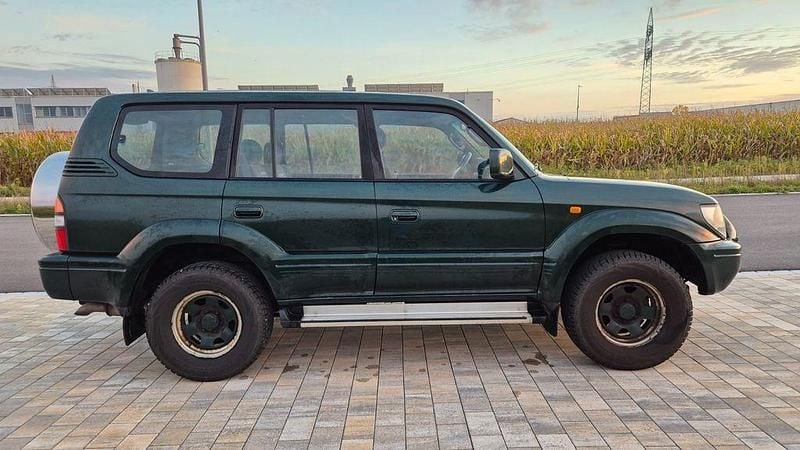 Gebraucht Toyota Land Cruiser 125 PS (91 kW) 1998 British green mica SUV
