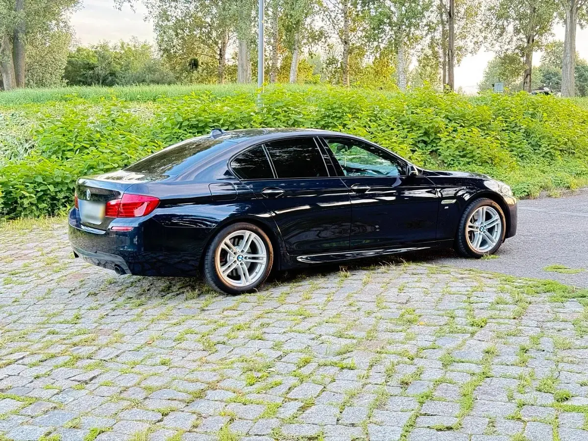 Gebraucht BMW 535 M Sport 313 PS (230 kW) 2016 Blau Limousine