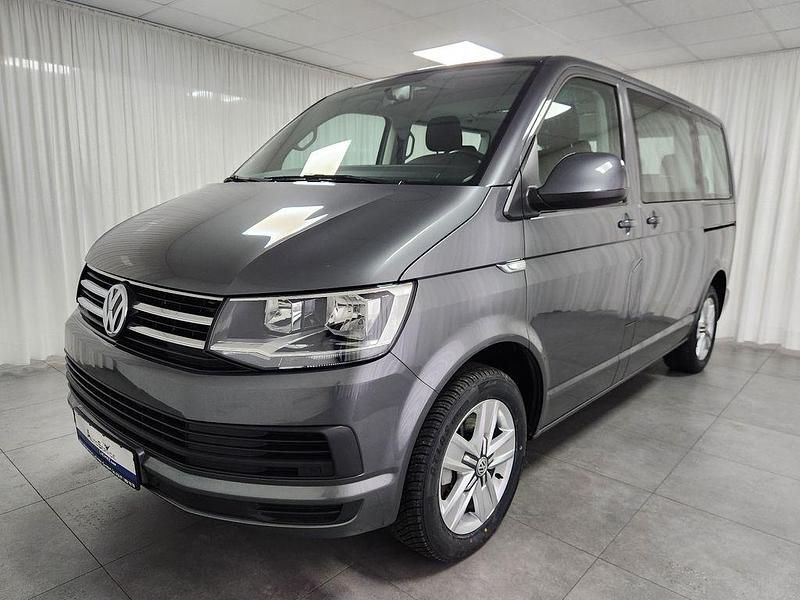 Gebraucht VW Multivan Comfortline 204 PS (150 kW) 2017 Grau Van