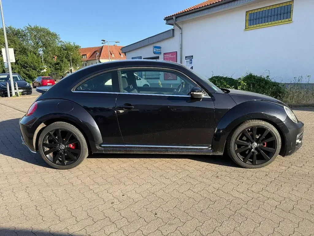 Gebraucht VW Beetle Sport 200 PS (147 kW) 2011 Schwarz Kleinwagen