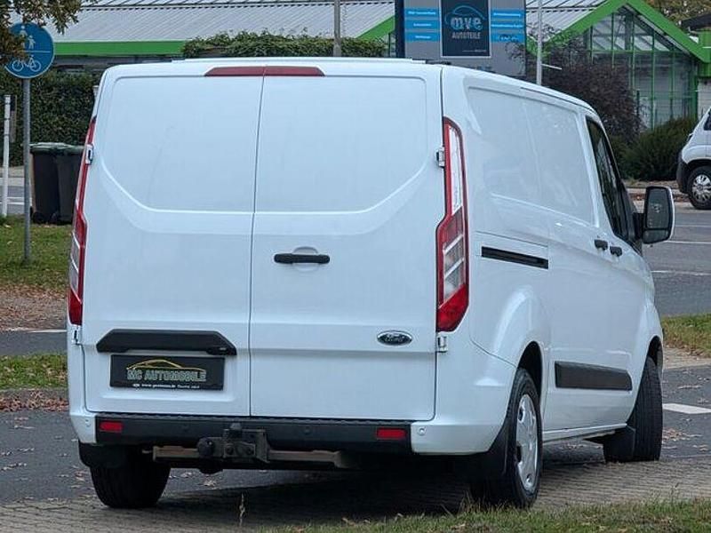 Gebraucht Ford Transit Custom Trend 105 PS (77 kW) 2019 Weiß Van / Kleinbus