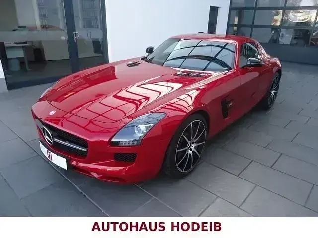 Gebraucht Mercedes SLS AMG AMG 571 PS (419 kW) 2013 Rot metallicbraun Coupé