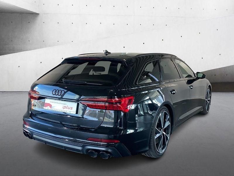 Gebraucht Audi S6 Ambiente 344 PS (253 kW) 2022 Mythosschwarz metallic Kombi