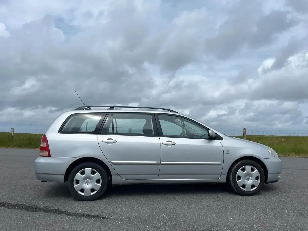 Occasion Toyota Corolla 110 ch (80 kW) 2002 Break