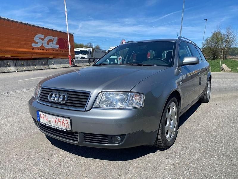 Second-hand Audi A6 170 CP (125 kW) 2001 Gri Break