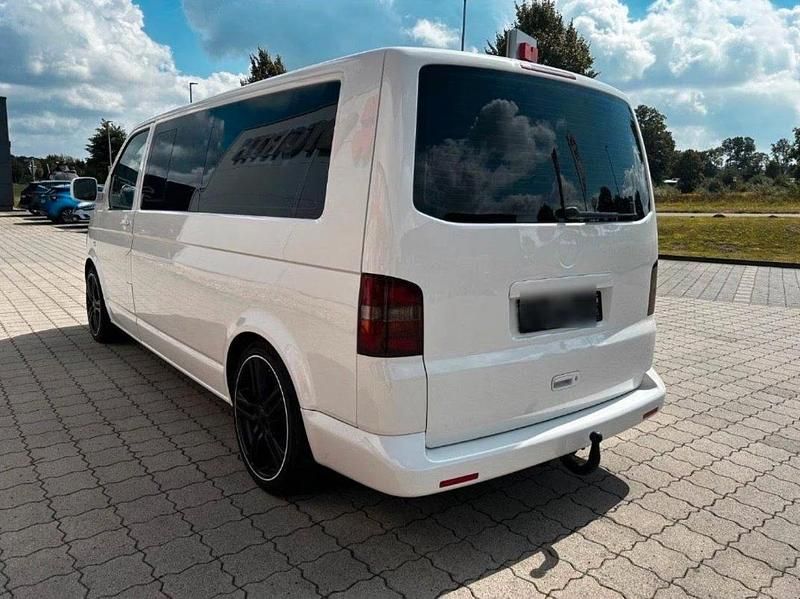 Gebraucht VW Caravelle 131 PS (96 kW) 2005 Weiß Van