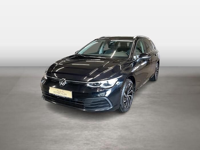 Deep black perleffekt Gebraucht 2022 VW Golf VIII Life Kombi | 18.419 € (Guter Preis) - Bild 1/4