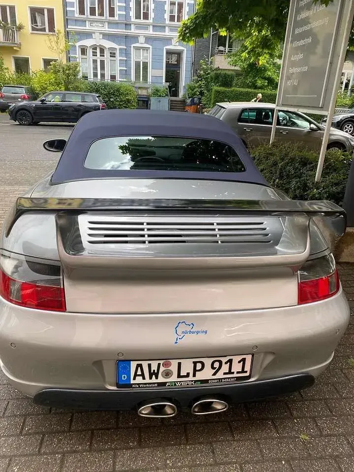 Gebraucht Porsche 996 360 PS (264 kW) 2002 Arktissilbermetallic Cabrio